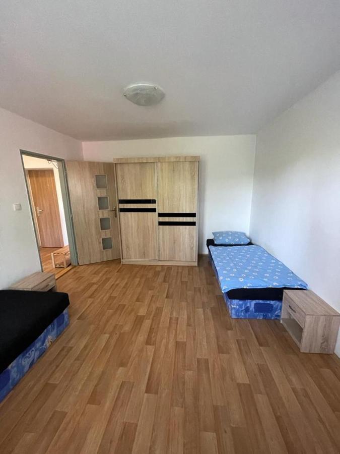 Apartmany - Skolni Chomutov Exterior foto
